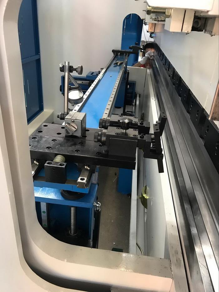 2 AXIS CNC AUTO PRESSBRAKE TAG NRHO TAG NRHO