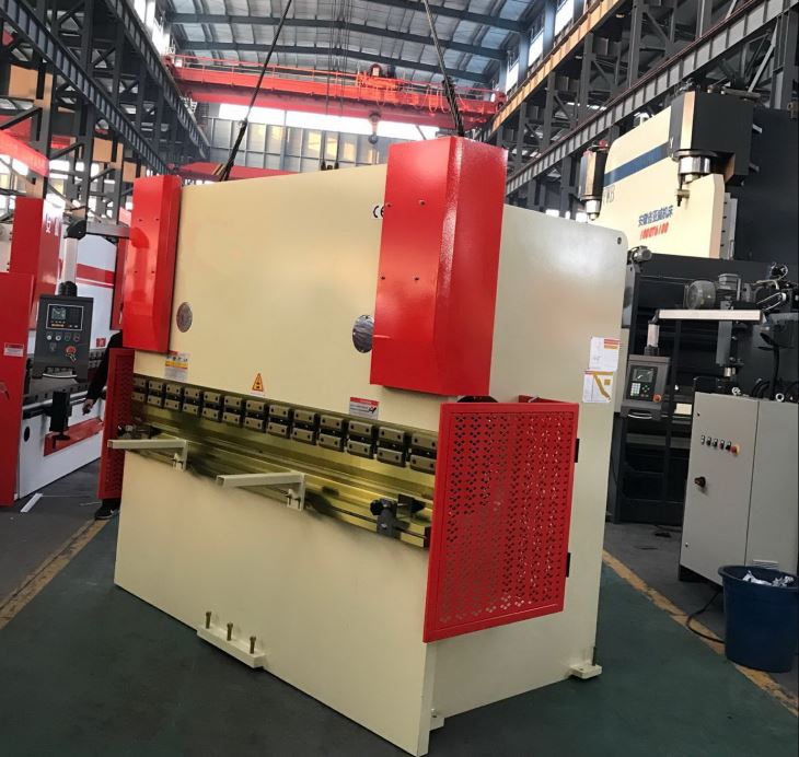125T3200 Yawei 2 axis brake press China