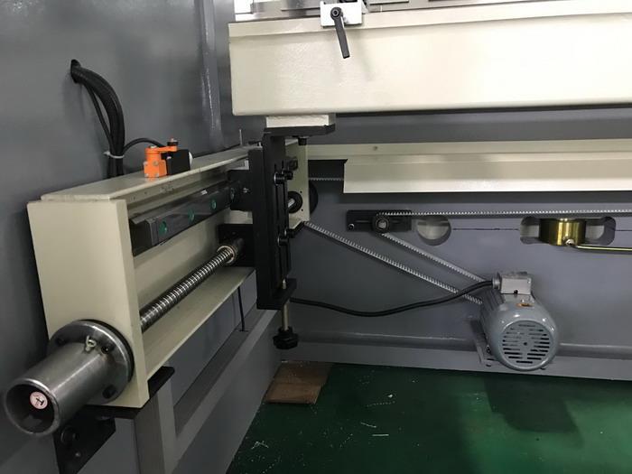 Yawei ball screw linear guide back gauge China AHYW 6M press brake machine suppliers
